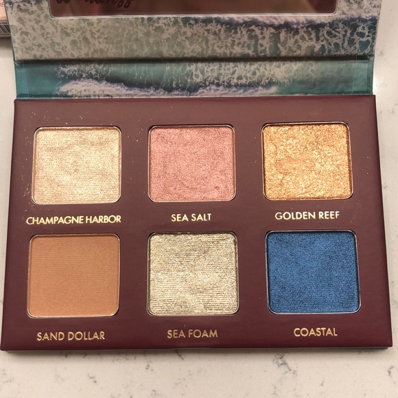 Wander Beauty Wanderess Seascape - Picture 7 of 8